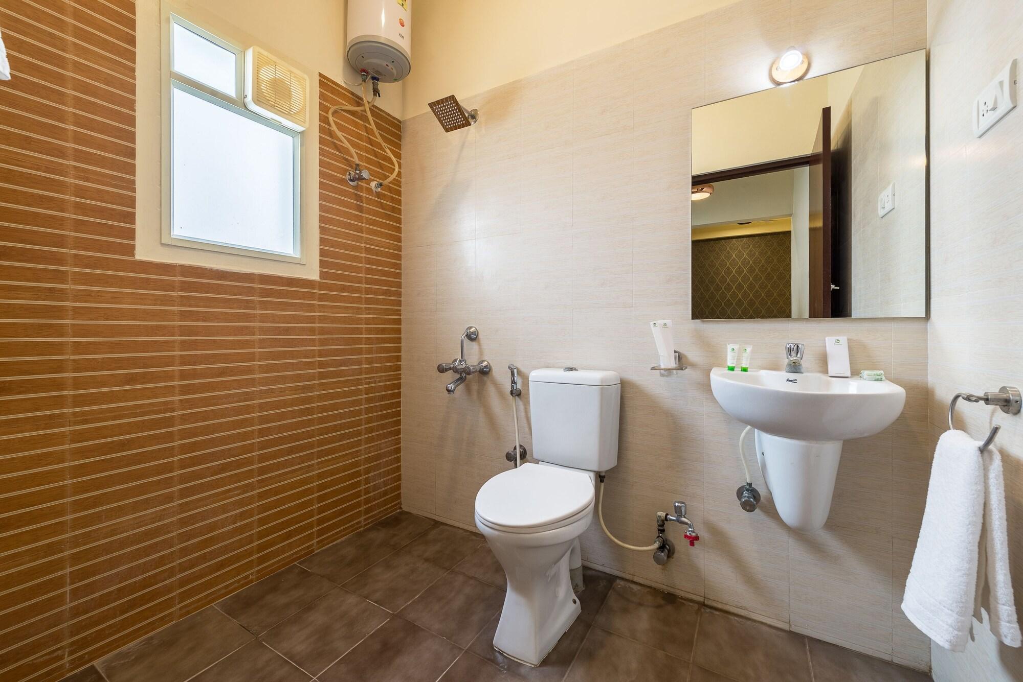 Treebo Nestlay Casa Hotel Chennai Bagian luar foto